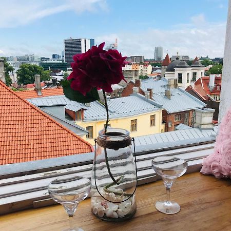Cozy Oldtown Studio With Magnific City View Tallinn Luaran gambar